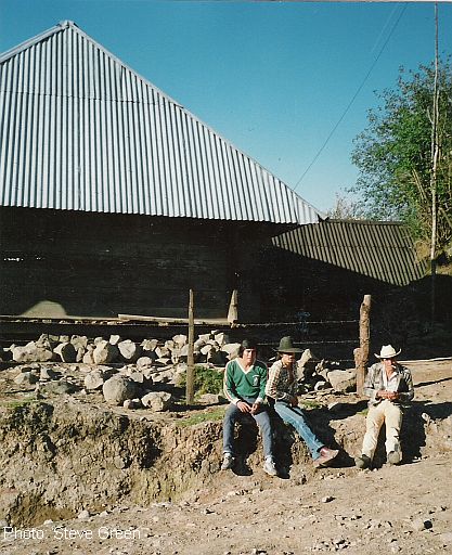 Mountain folk near Piedra Parada.